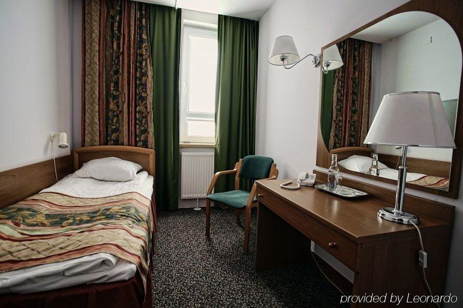 维多利亚酒店 卢布林 客房 照片